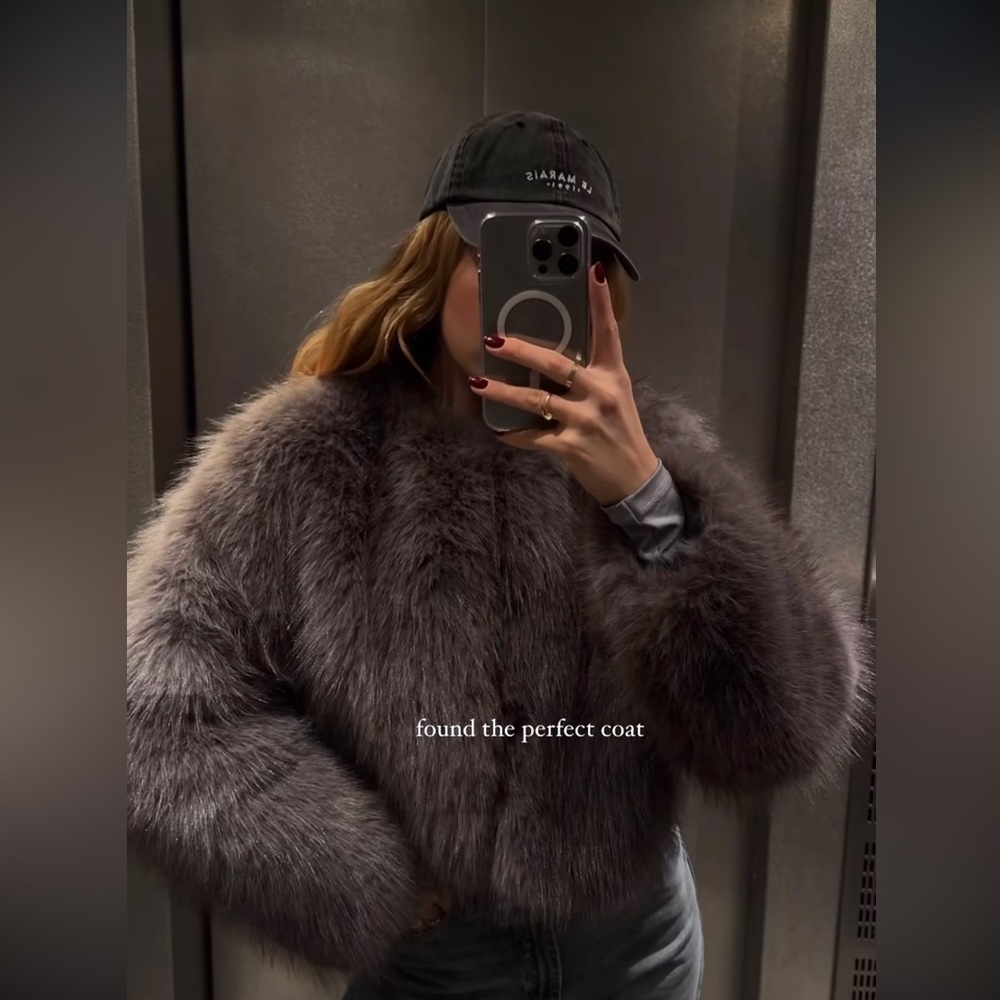 ZARA CROPPED FAUX FUR JACKET - Picture 3 of 16